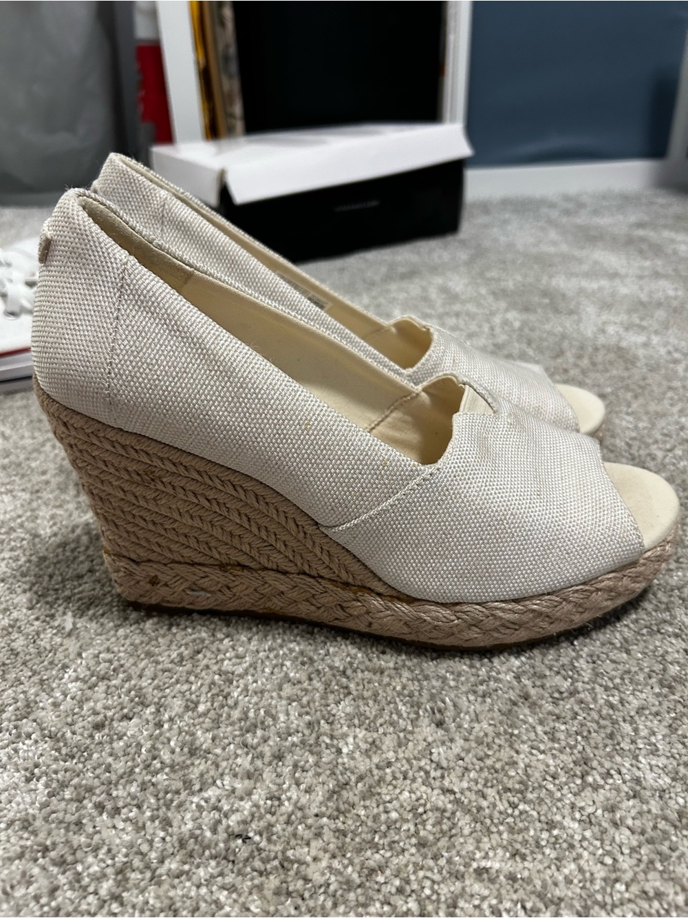 Toms Cream Canvas Espadrille Wedge Peep Toe Slip-On